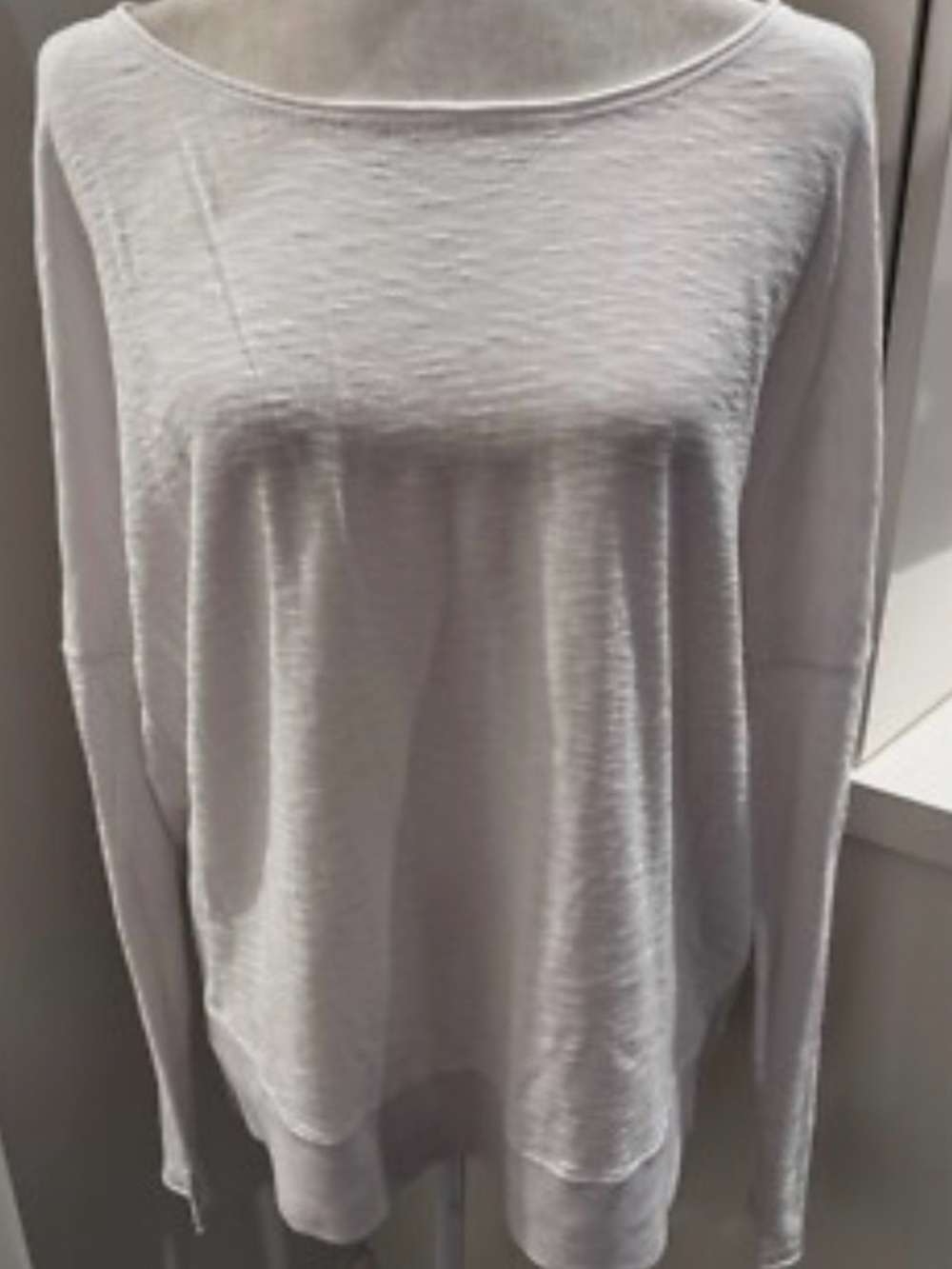 Vince White Long Lightweight Long Sleeve Pullover Sweater. Small. 100% Cotton.